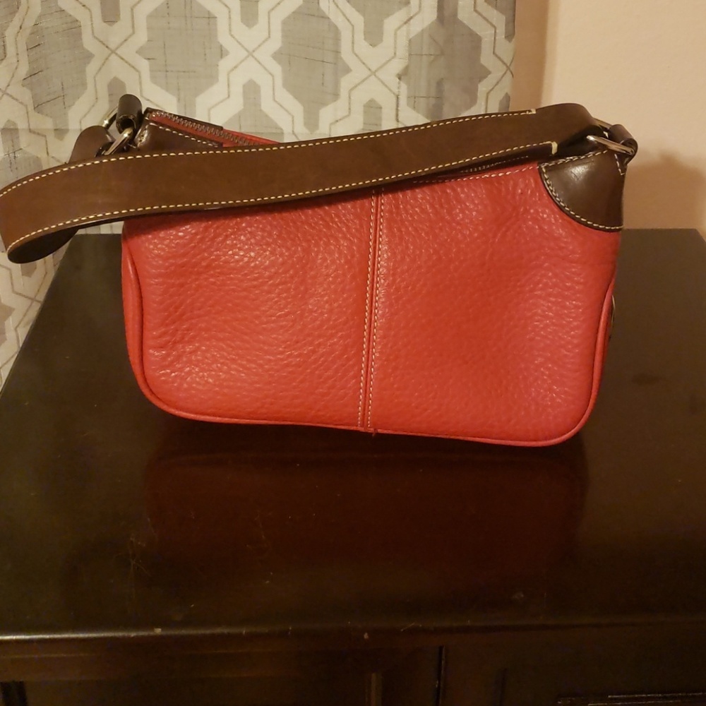Dooney & Bourke leather purse